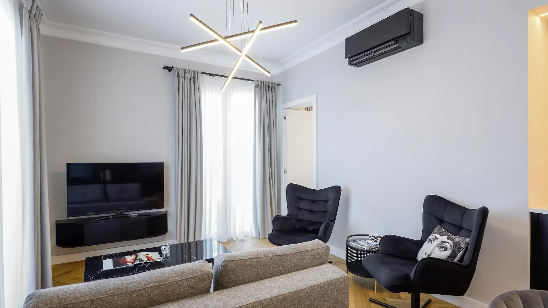 King Apartment Thessaloniki By Luxlikehome