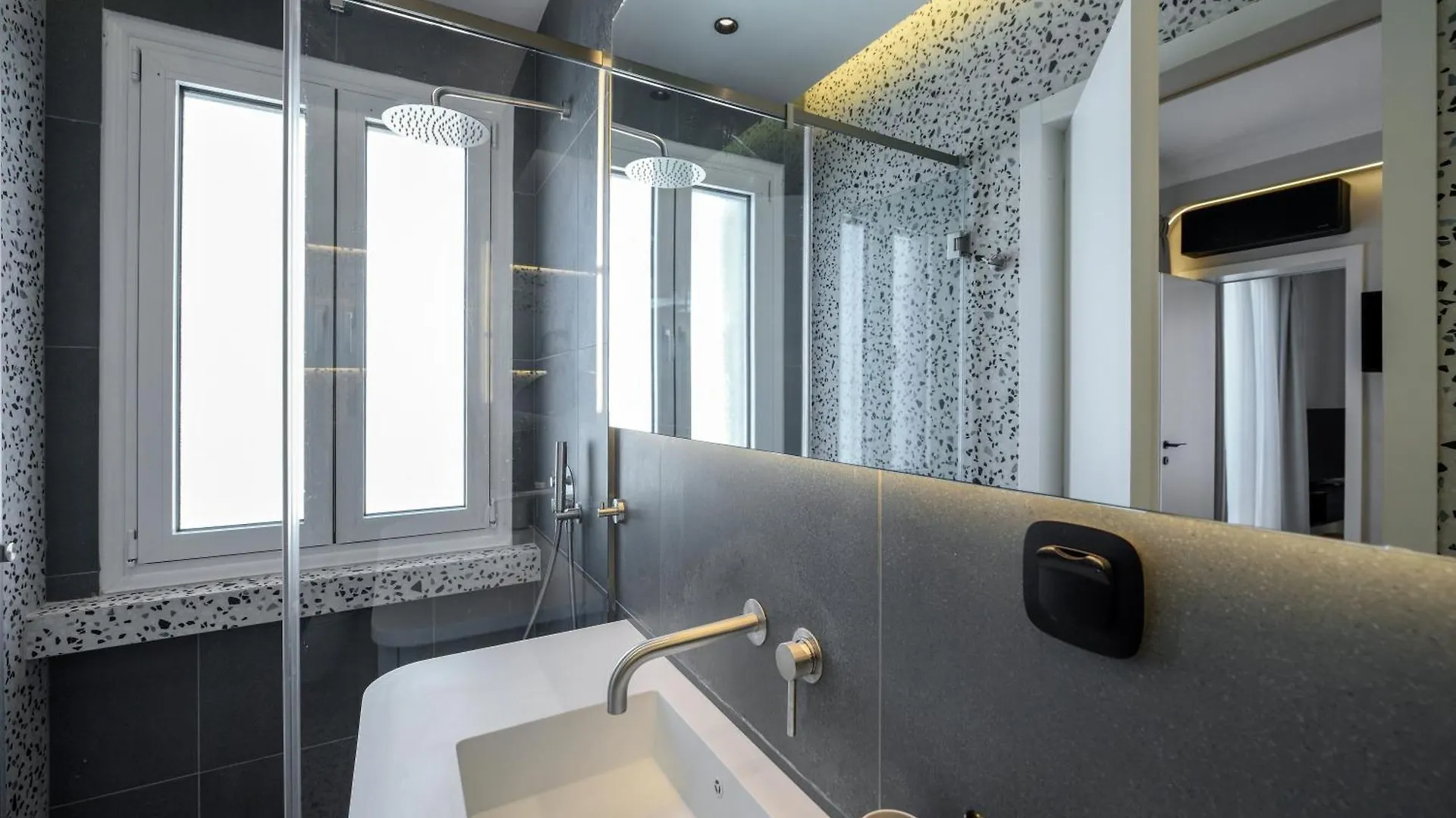King Apartment Thessaloniki By Luxlikehome 0*,