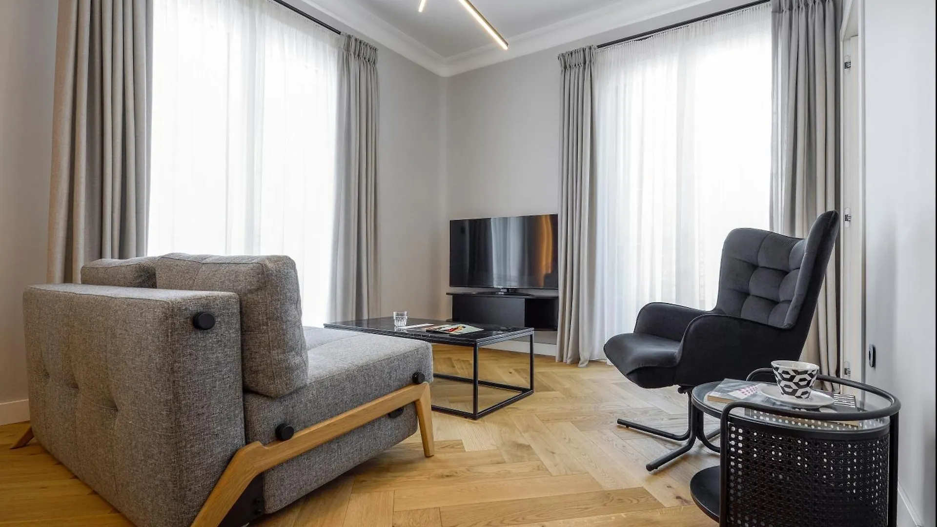 King Apartment Thessaloniki By Luxlikehome Greece
