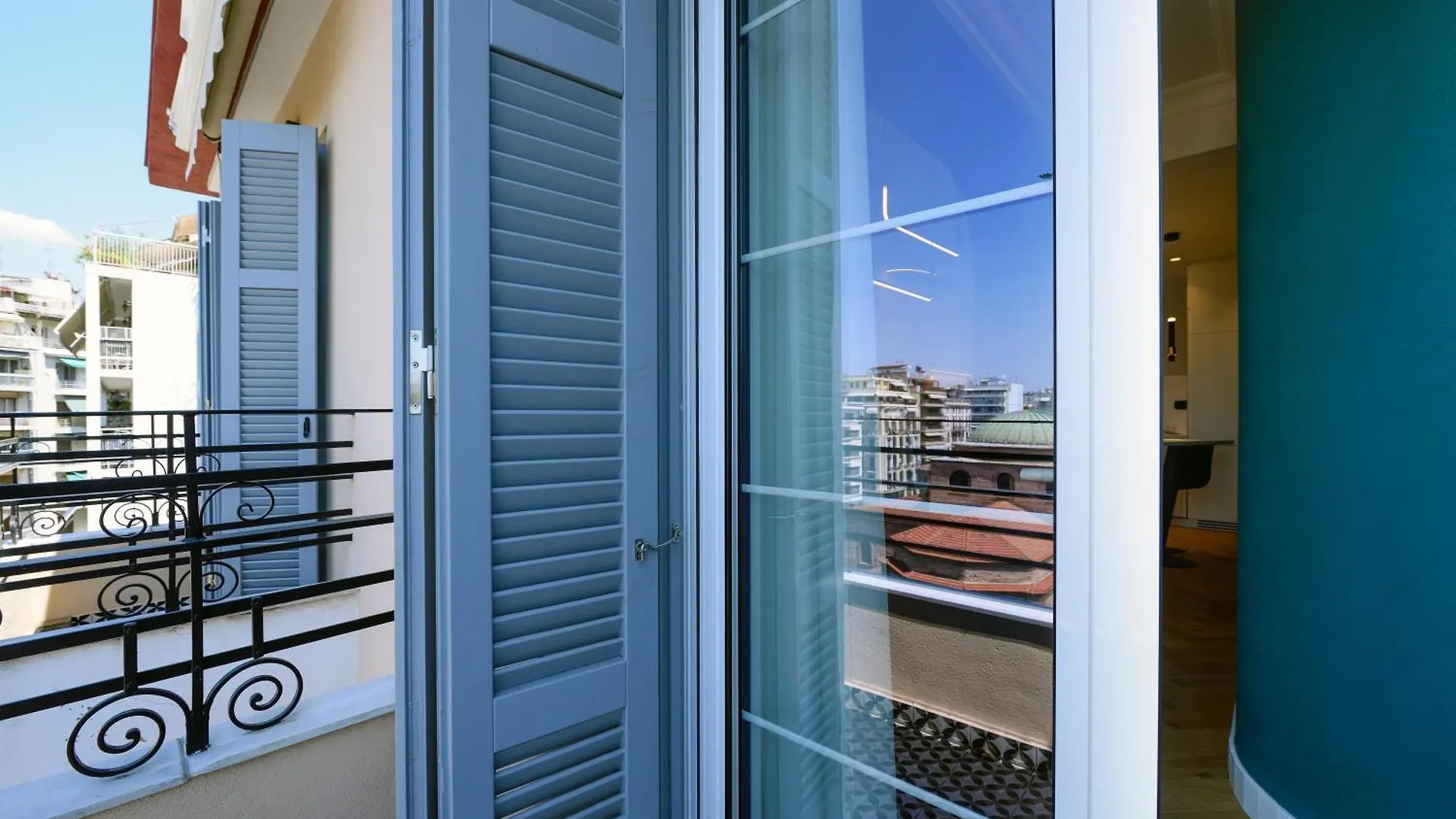 King Apartment Thessaloniki By Luxlikehome Greece